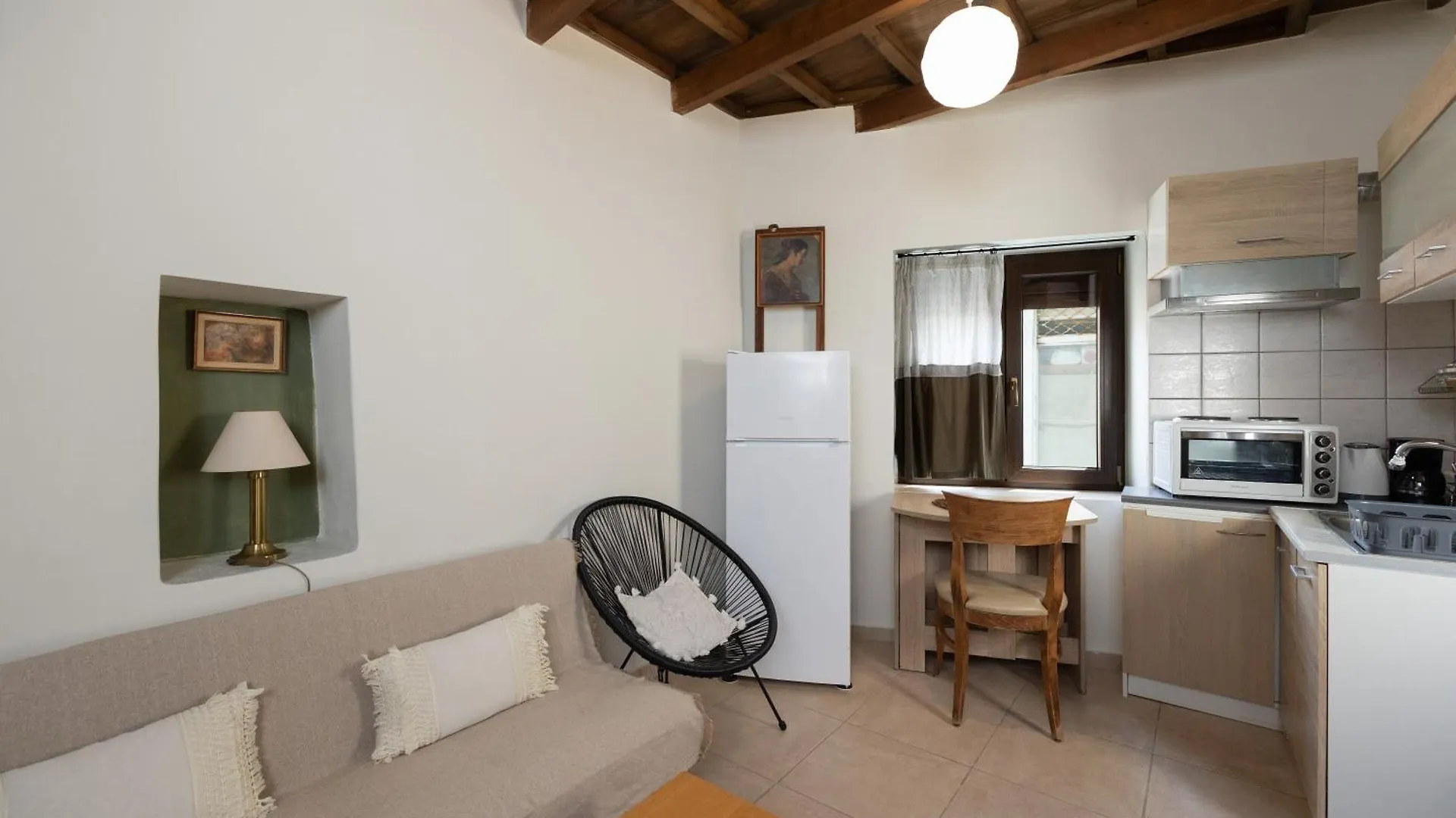 Petra & Fos Apartment Bendevis Greece